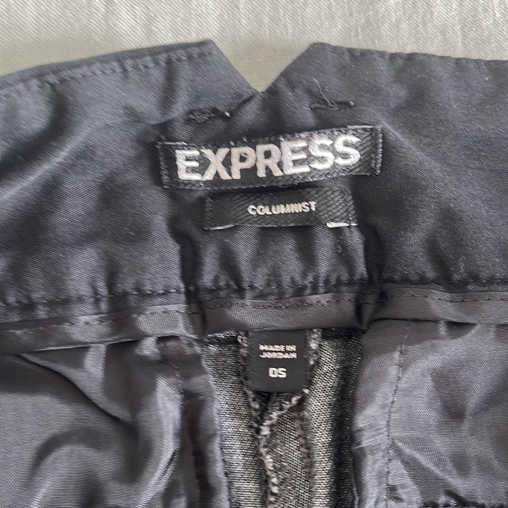 Express - Picture 2 of 4